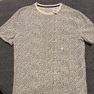 NWT - Express Men's Stretch Moisture Wicking T-shirt, White and Gray